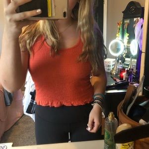 Reddish/pink tank top